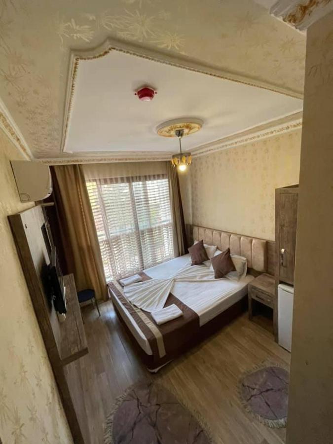 Özgür Hotel Antalya Exterior foto