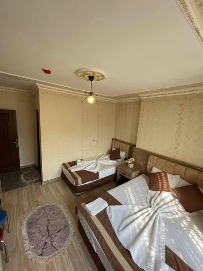 Özgür Hotel Antalya Exterior foto