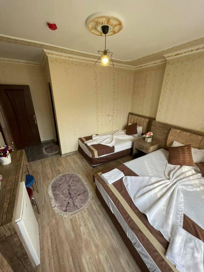 Özgür Hotel Antalya Exterior foto